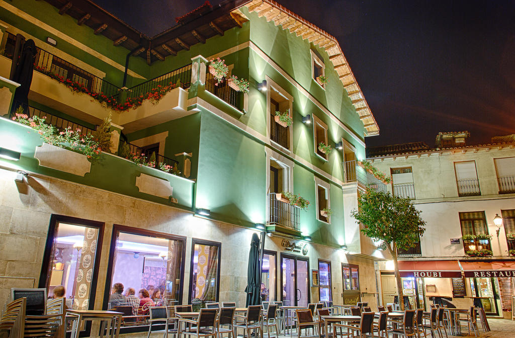 Le Petit Leon Hotel Exterior foto