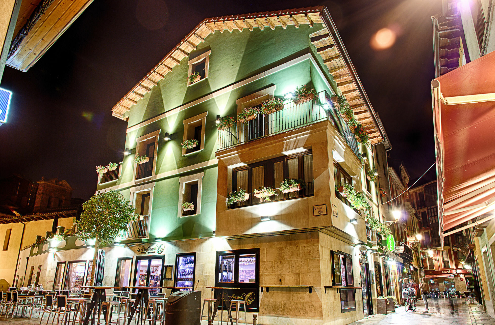 Le Petit Leon Hotel Exterior foto